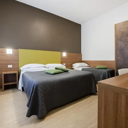 Gu Hotel 3*